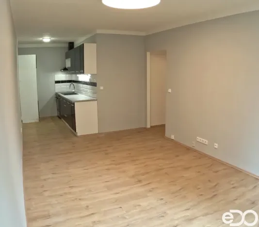 Pronájem bytu 2+kk, Praha, Šimůnkova, 45 m2