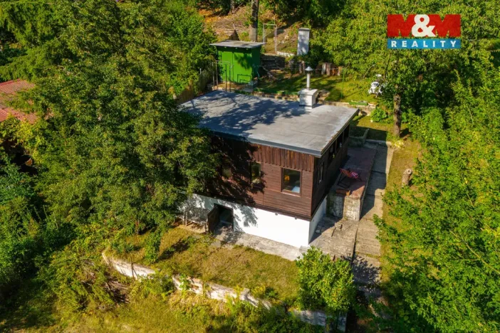 Prodej chaty, Chocerady, 32 m2