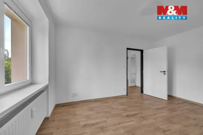 Pronájem bytu 2+1, Pardubice - Zelené Předměstí, Wolkerova, 48 m2