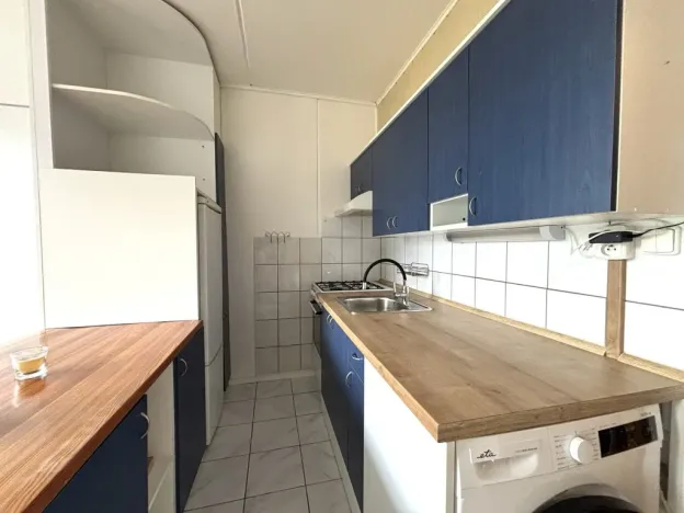Pronájem bytu 1+1, Plzeň - Lobzy, Těšínská, 37 m2