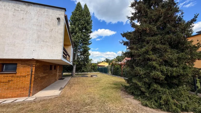 Prodej rodinného domu, Vědomice, Dlouhá, 352 m2