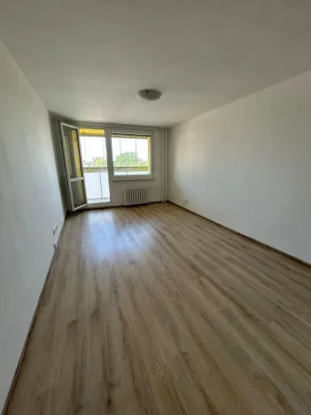 Pronájem bytu 1+kk, Ostrava, Sládkova, 28 m2