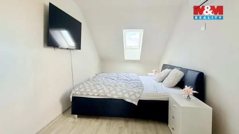 Prodej rodinného domu, Dolní Bojanovice, Zvolence, 380 m2