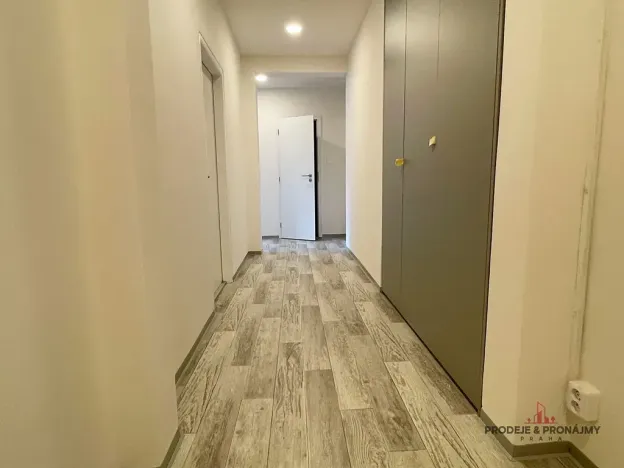 Pronájem bytu 2+1, Praha - Strašnice, Nučická, 70 m2