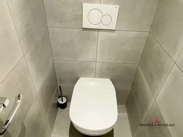 Pronájem bytu 2+1, Praha - Strašnice, Nučická, 70 m2