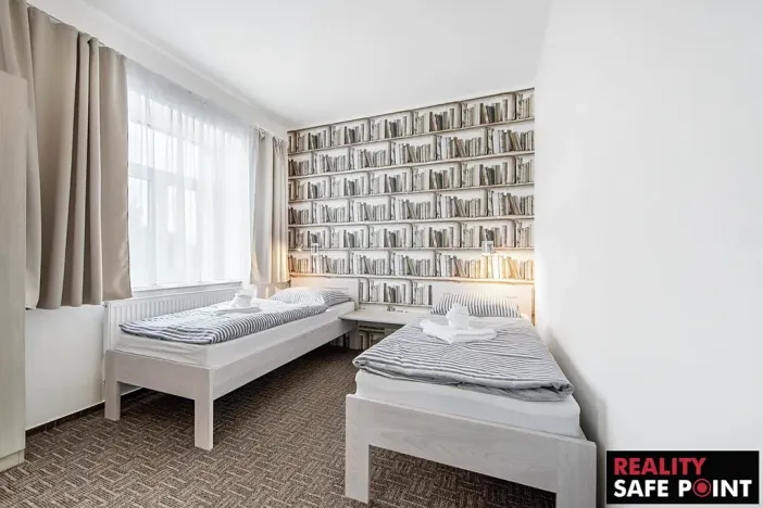 Prodej ubytování, Dobřany, Lipová, 820 m2