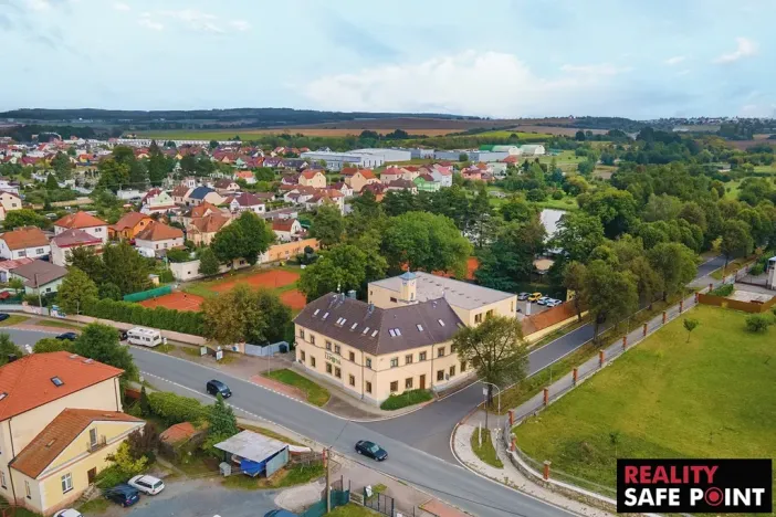 Prodej ubytování, Dobřany, Lipová, 820 m2