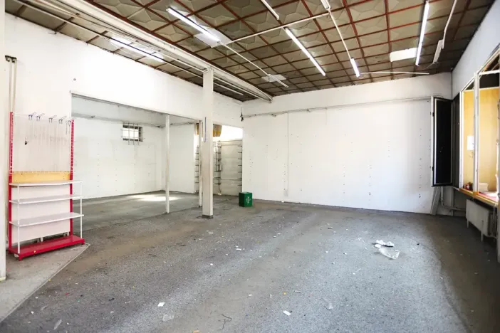 Prodej obchodního prostoru, Kolín, Tovární, 229 m2