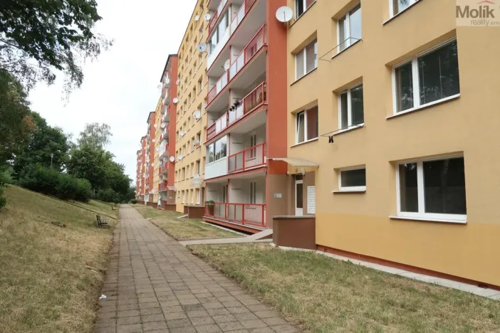 Pronájem bytu 2+kk, Most, Jaroslava Haška, 40 m2