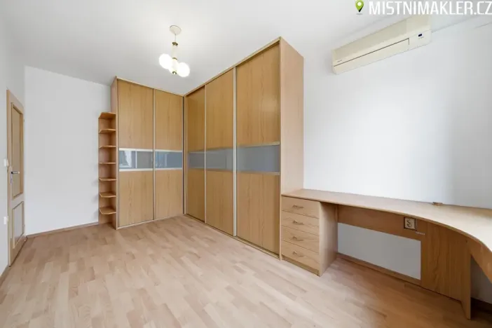 Prodej bytu 3+kk, Olomouc - Nová Ulice, U stadionu, 74 m2