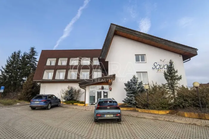 Prodej pozemku pro bydlení, Praha - Petrovice, Novopetrovická, 4543 m2