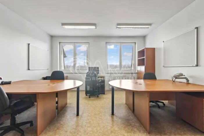 Prodej pozemku pro bydlení, Praha - Petrovice, Novopetrovická, 4543 m2