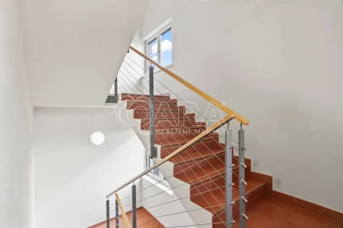 Prodej pozemku pro bydlení, Praha - Petrovice, Novopetrovická, 4543 m2