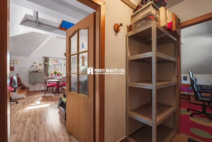 Prodej rodinného domu, Beroun, Pražská, 164 m2