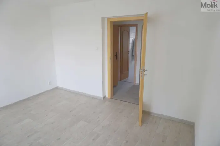 Pronájem bytu 3+1, Litvínov - Horní Litvínov, Halasova, 74 m2