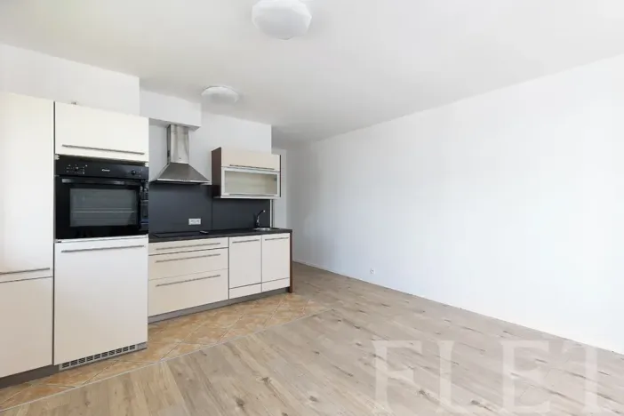 Prodej bytu 2+kk, Praha - Letňany, Zlonická, 51 m2
