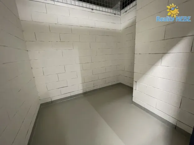 Pronájem bytu 2+kk, Praha - Modřany, Zlochova, 49 m2
