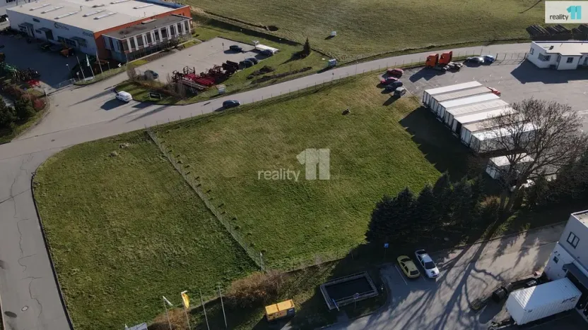 Prodej komerčního pozemku, Jiřice, Průmyslová, 2833 m2