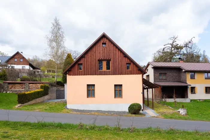 Prodej rodinného domu, Vysoké nad Jizerou, 150 m2
