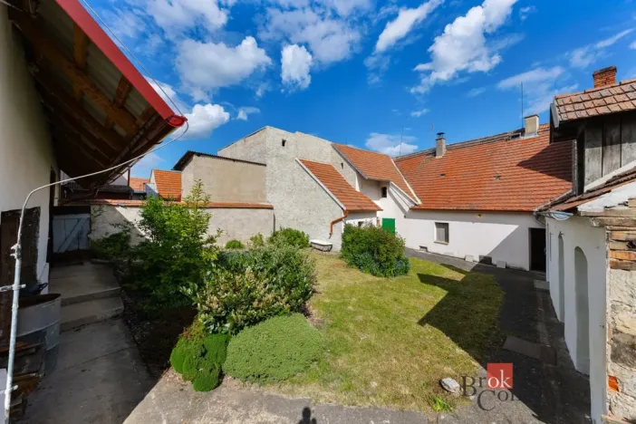Prodej rodinného domu, Ročov, 141 m2