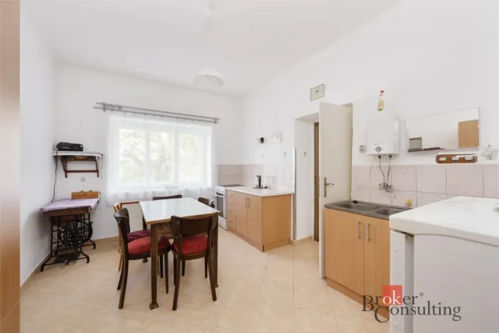 Prodej rodinného domu, Ročov, 141 m2