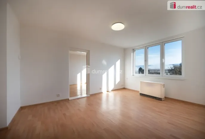 Pronájem bytu 2+1, Lhenice, Netolická, 52 m2