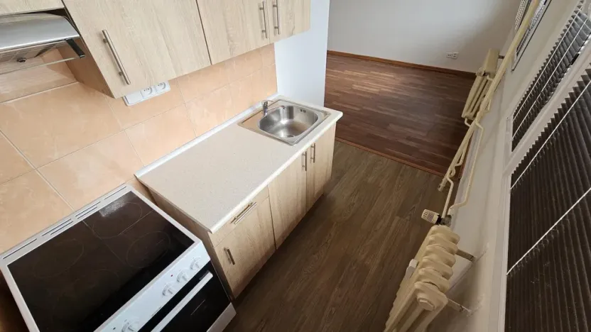 Pronájem bytu 1+kk, Příbram - Příbram IV, Nádražní, 28 m2