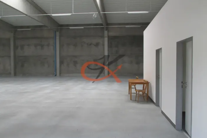 Pronájem skladu, Valašské Meziříčí, M. Alše, 180 m2