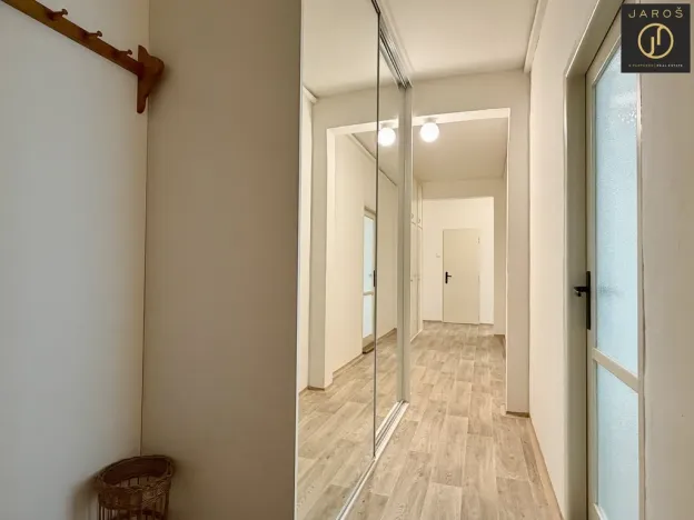 Pronájem bytu 2+1, Praha - Strašnice, Nučická, 65 m2