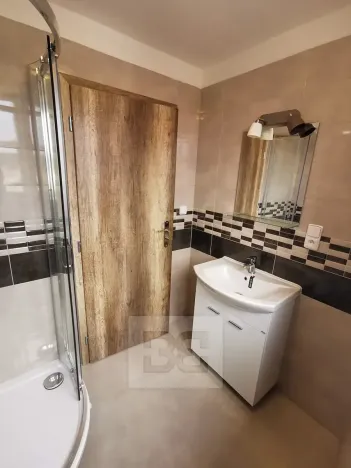 Pronájem bytu 1+kk, Úvaly, Arnošta z Pardubic, 32 m2