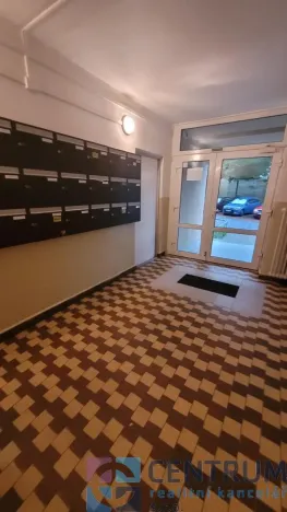 Pronájem bytu 1+1, Jablonec nad Nisou, Lužická, 36 m2