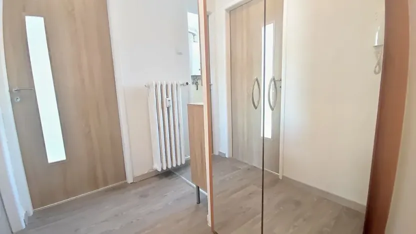 Prodej bytu 2+1, Hradec Králové, Labská kotlina, 53 m2