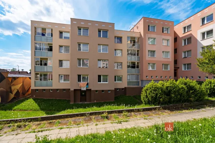 Prodej bytu 4+1, Planá, Bohušova, 96 m2