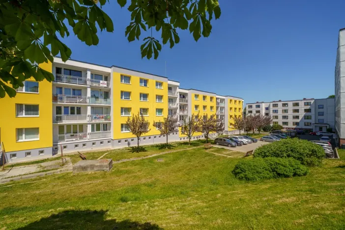 Prodej bytu 3+1, Tachov, Želivského, 61 m2