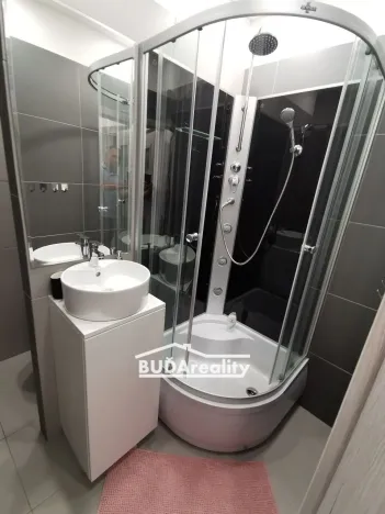 Prodej bytu 1+kk, Zlín, Ševcovská, 27 m2