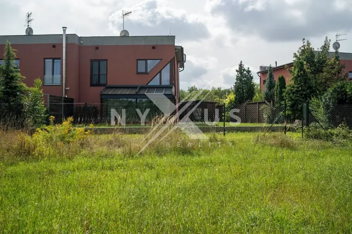 Pronájem rodinného domu, Praha - Dolní Měcholupy, Nad sadem, 204 m2