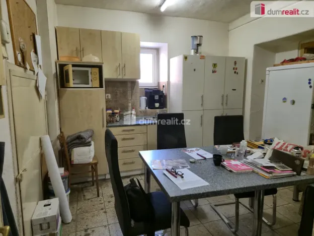 Prodej výrobních prostor, Láz, 340 m2