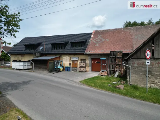 Prodej výrobních prostor, Láz, 340 m2