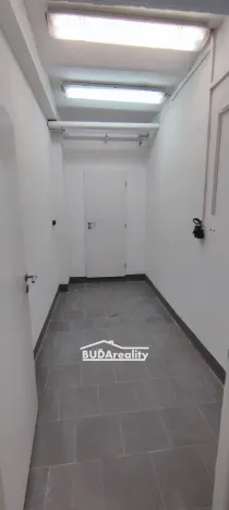 Pronájem výrobních prostor, Bílovice, 129 m2