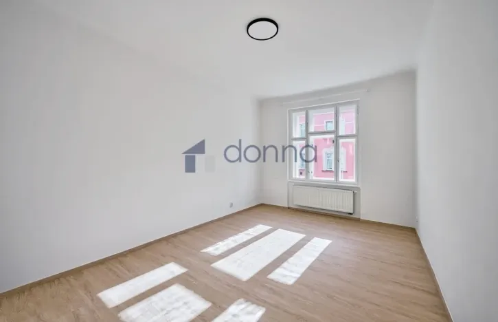 Pronájem bytu 2+kk, Praha, Braunerova, 51 m2