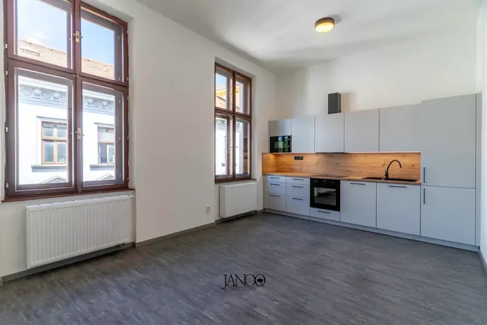 Pronájem bytu 3+kk, Brno, Schodová, 102 m2