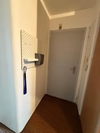 Pronájem bytu 2+kk, Praha - Libeň, Zenklova, 42 m2