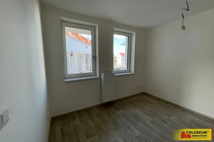 Pronájem bytu 2+kk, Bučovice - Vícemilice, 48 m2