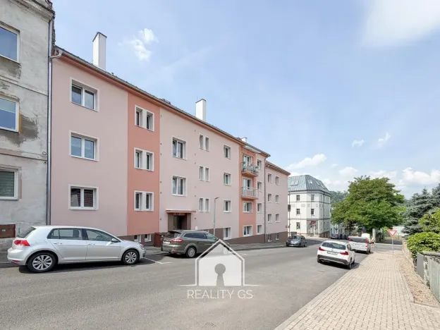 Prodej bytu 2+1, Ústí nad Labem, Myslbekova, 64 m2