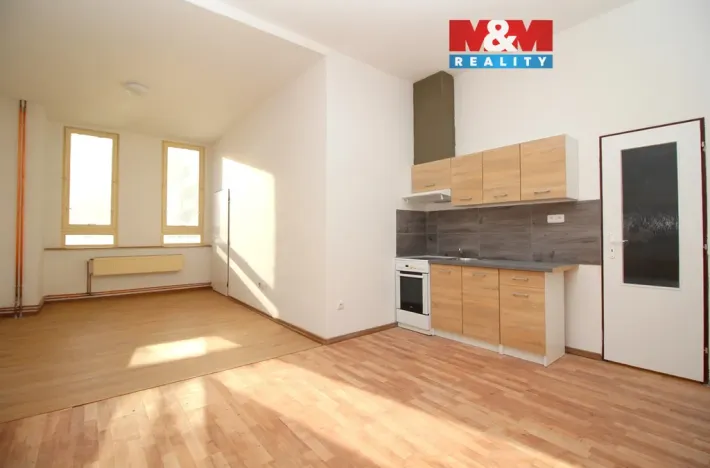Pronájem bytu 2+kk, Trutnov - Střední Předměstí, Horská, 45 m2