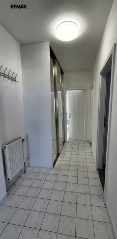 Pronájem bytu 2+kk, Praha - Žižkov, V kapslovně, 58 m2