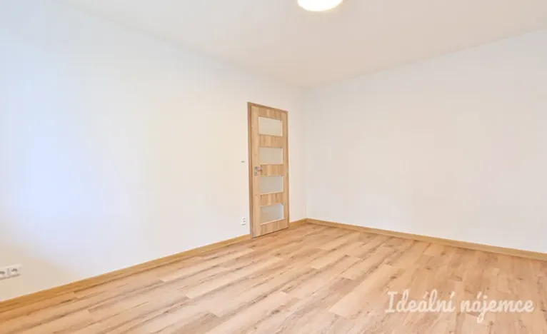 Pronájem bytu 1+1, Brno, Valouškova, 33 m2