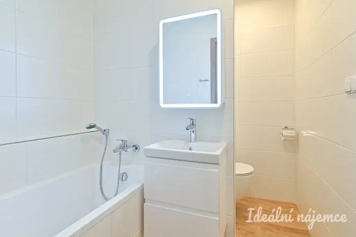 Pronájem bytu 1+1, Brno, Valouškova, 33 m2