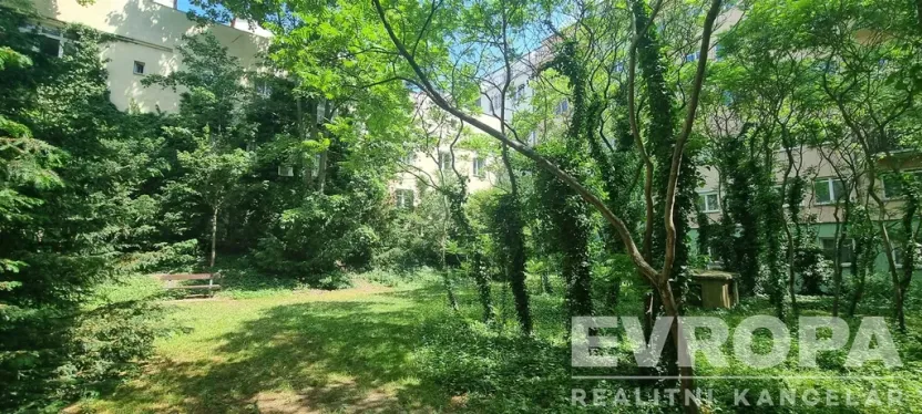 Prodej bytu 2+kk, Praha - Vinohrady, Hollarovo náměstí, 43 m2