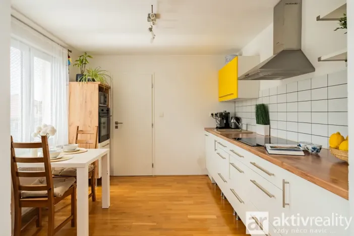 Prodej bytu 3+1, Kokořín, 107 m2